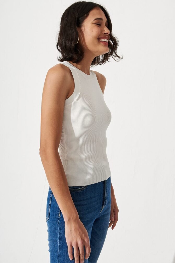 Top In White - Image 3