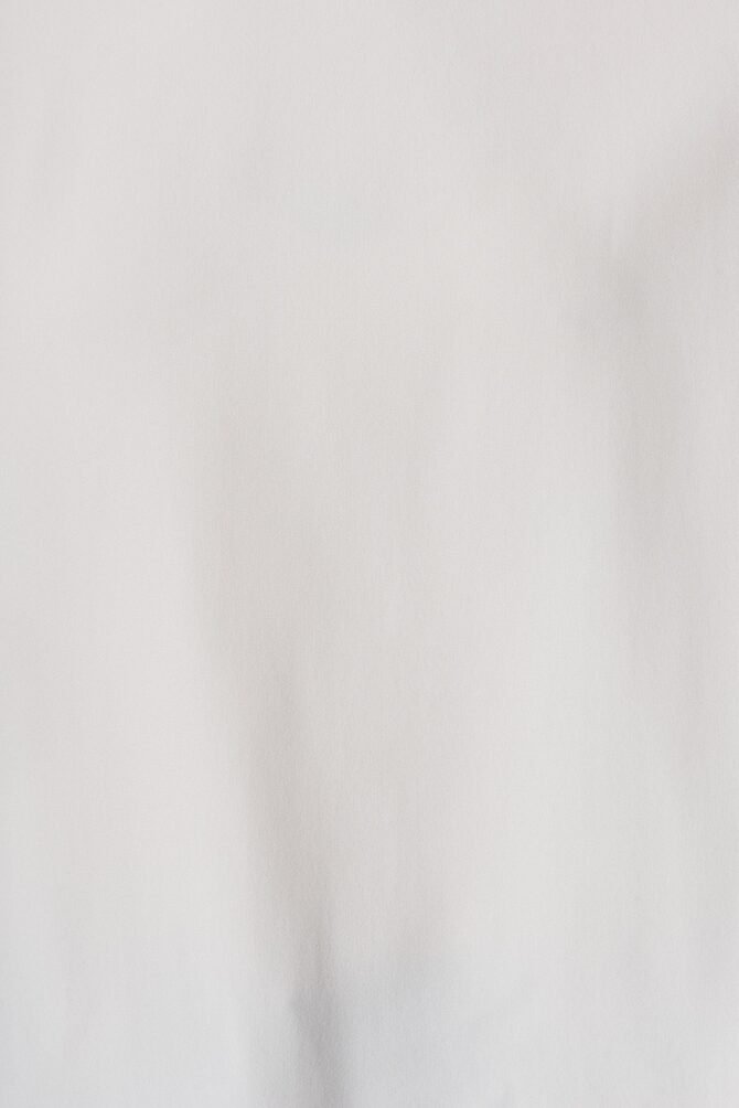 Top In White - Image 7