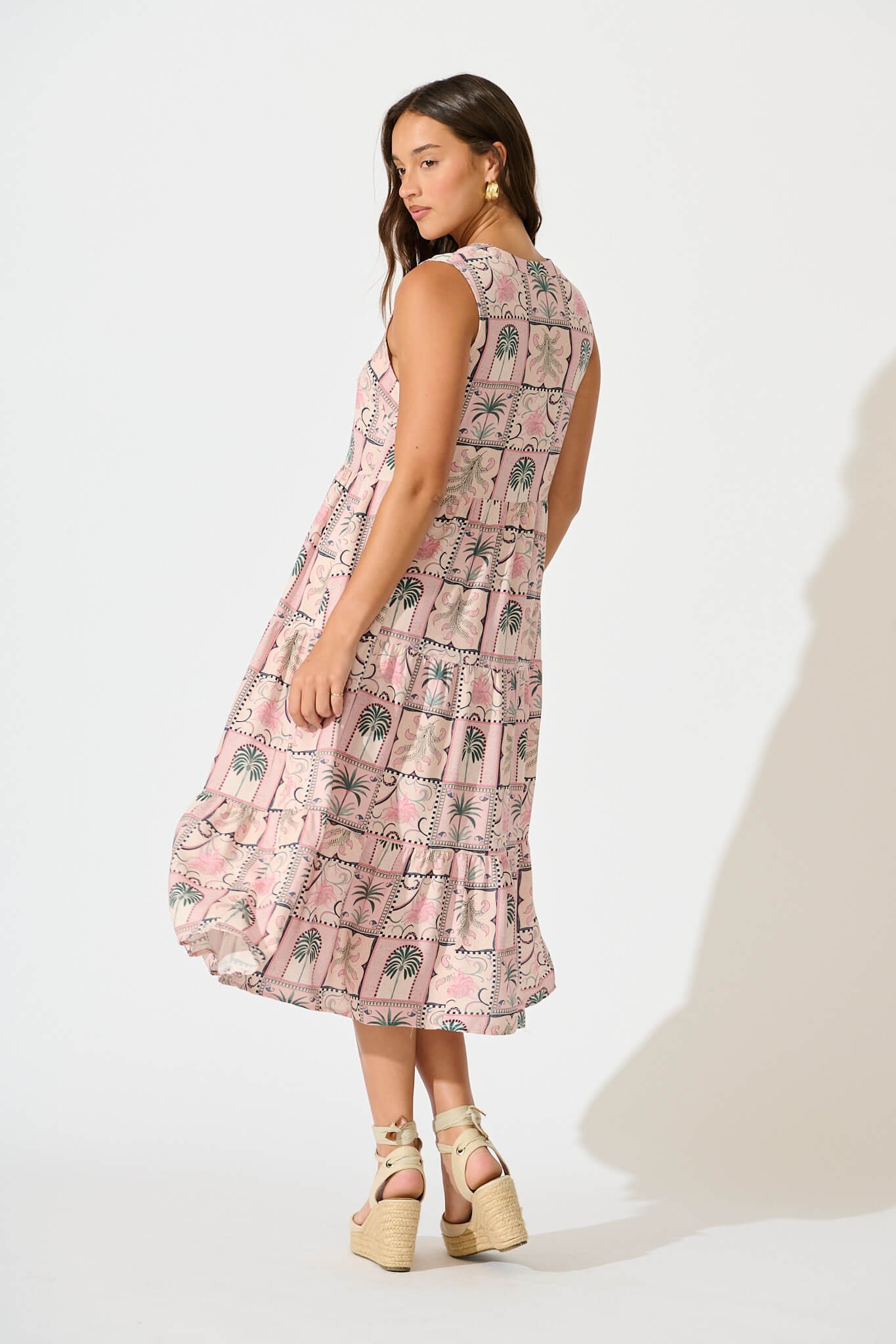 Midi Smock Dress in Blush Patchwork Palm Print - Image 4