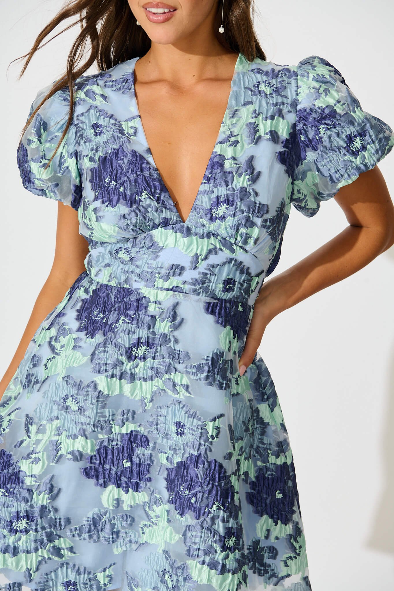 Dress in Blue Floral Organza Jacquard - Image 5