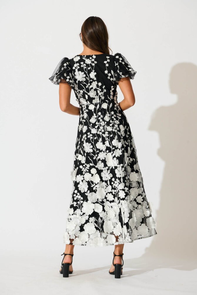 Maxi Dress in Black and White Embroidered Tulle - Image 4