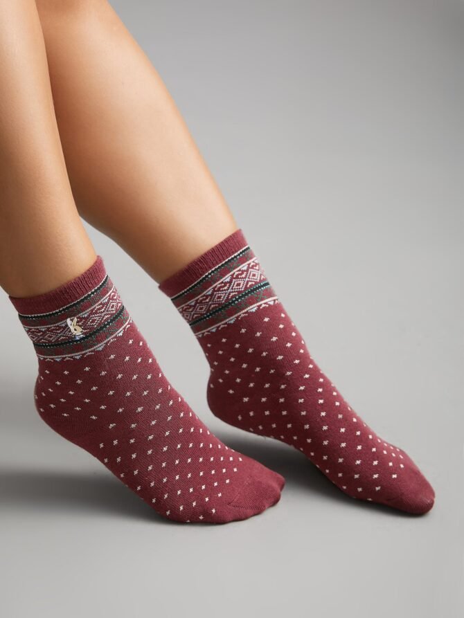 3 Pairs Vintage Rabbit Embroidered Mid-Calf Socks - Image 4