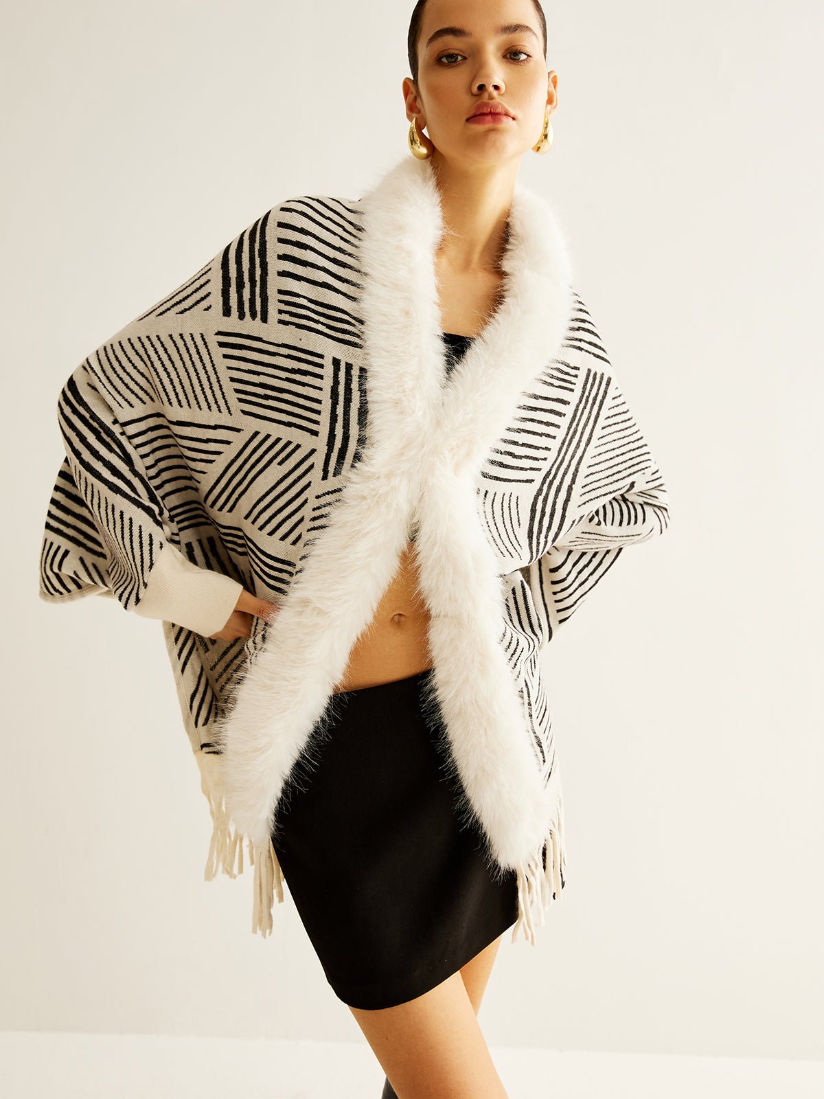Geometric Striped Tassel Knit Minky Shawl - Image 4