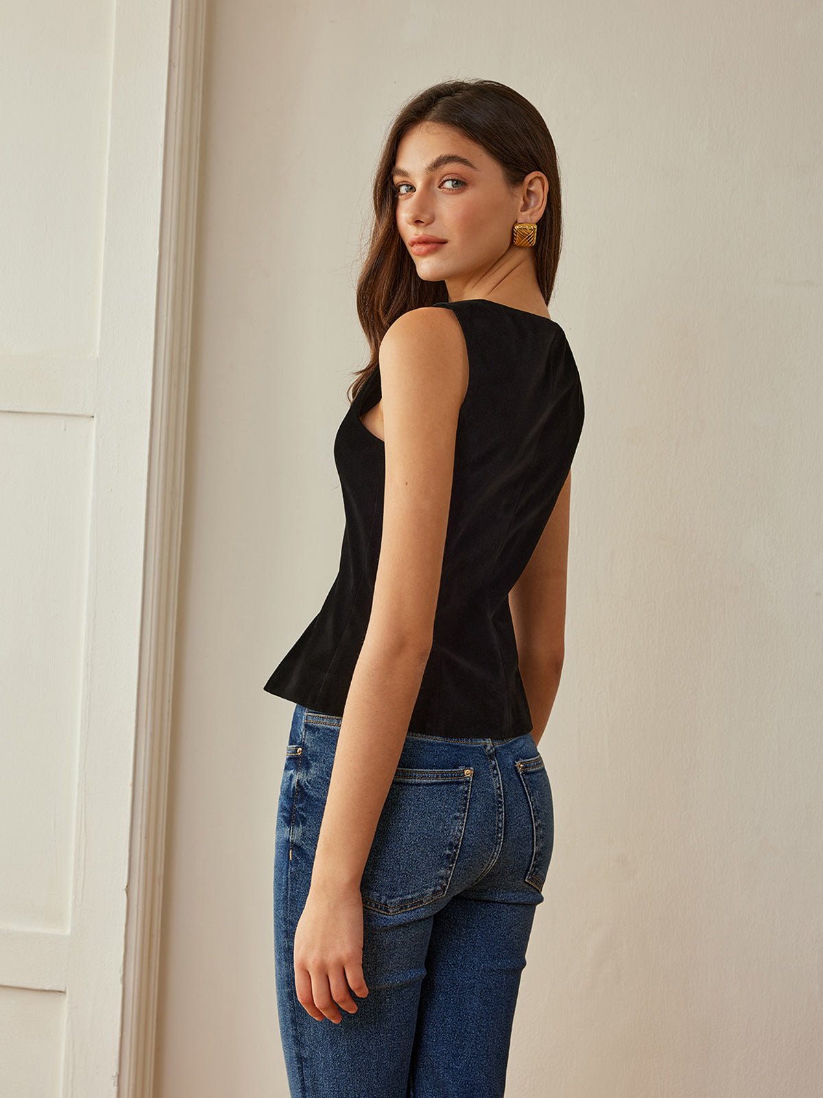 Velvet Metal-Button Vest - Image 6