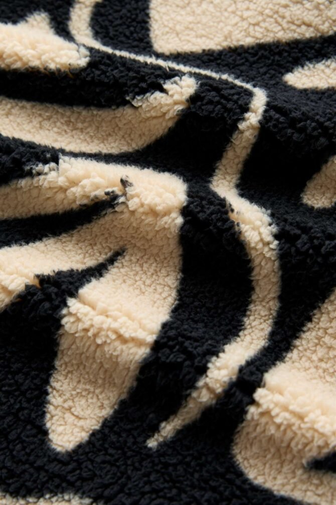 BEACH HUT GEO HIGH PILE FLEECE CROPPED JACKET - Image 7