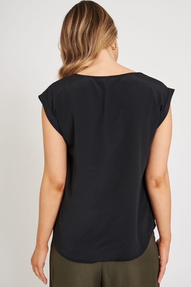 Top in Black - Image 5